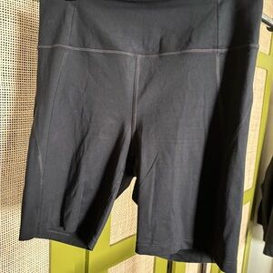 Girlfriend Collective Black Bike Shorts